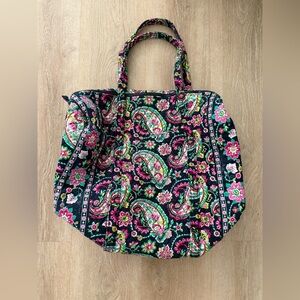 Vera Bradley‎ Grand Traveler Bag in "Petal Paisley" Pattern Excellent Condition
